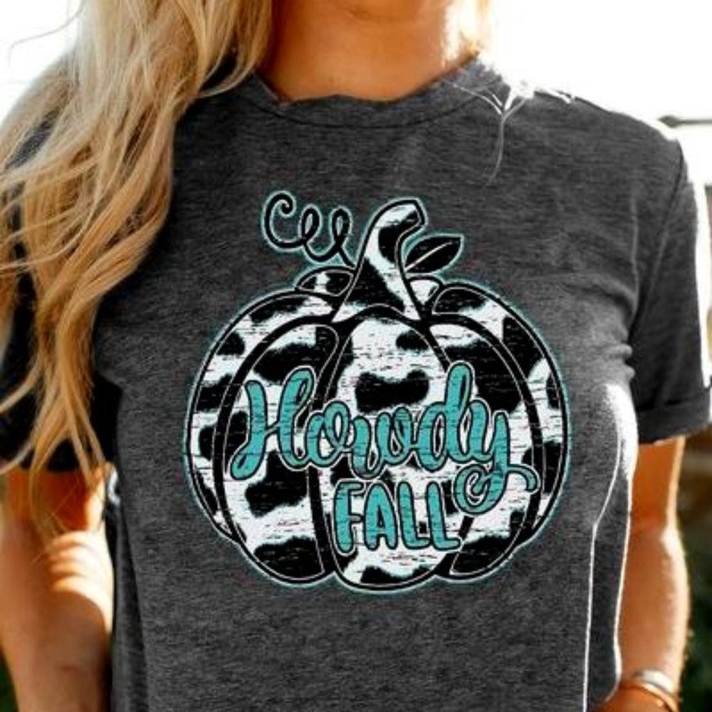 Gray Howdy Fall Cow Pumpkin Print Graphic T